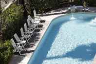 Swimming Pool Aparthotel Adagio Marseille Prado Plage