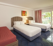 Bilik Tidur 4 Decameron Isleño - All Inclusive