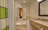 ห้องน้ำภายในห้อง 5 Fairfield Inn & Suites by Marriott Indianapolis Noblesville