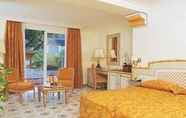 Bilik Tidur 4 Grand Hotel Il Moresco & Spa