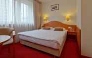 Bedroom 3 Best Western Hotel Portos