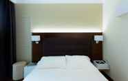 Kamar Tidur 7 Raffaello Hotel