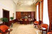 Bar, Kafe, dan Lounge Gran Hotel Pelayo