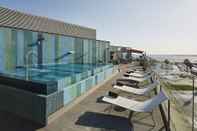 Swimming Pool Hotel Faro & Beach Club