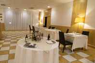 Dewan Majlis B&B Hotel Cuneo Cristal