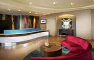 Sảnh chờ 6 SpringHill Suites by Marriott Newark Liberty International