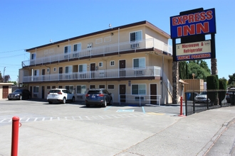 Exterior 4 Express Inn