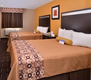 Bilik Tidur 4 Americas Best Value Inn & Suites Madera