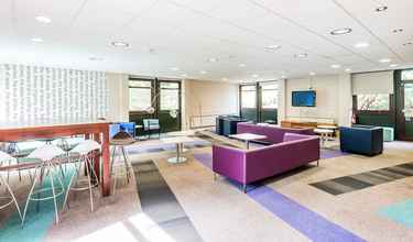 Lobby 4 Summer Stays at The University of Edinburgh - Campus Accommodation