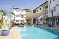 Swimming Pool Metro Advance Apartments & Hotel, Darwin
