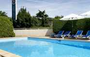 Swimming Pool 2 HOTEL Les Peyrières