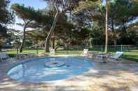 Swimming Pool Pierre & Vacances Residence La Pinede