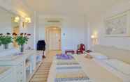 Bedroom 7 Creta Star Hotel