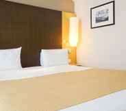 Bedroom 6 Aiden by Best Western Paris Roissy CDG