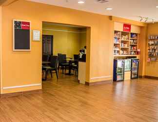 Sảnh chờ 2 Towneplace Suites Fredericksburg