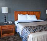 Bedroom 6 Travelodge by Wyndham Walterboro