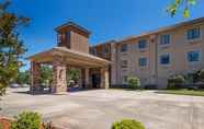 Exterior 5 Best Western Plus Crown Colony Inn & Suites