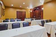 Dewan Majlis Best Western Plus Crown Colony Inn & Suites