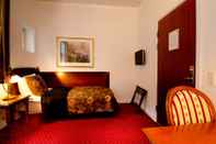 Bedroom Milling Hotel Ansgar