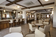 Bar, Cafe and Lounge Avanti Holiday Village