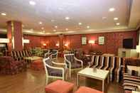 Bar, Cafe and Lounge RVHotels Tuca