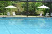 Swimming Pool RVHotels Tuca