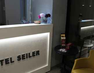 Lobby 2 Hotel Seiler