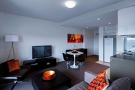 Common Space The Sebel Residences Melbourne Docklands Serviced Apartments