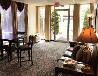 Lobby 2 FairBridge Inn & Suites Lewiston