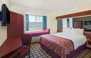 Kamar Tidur 6 Microtel Inn & Suites by Wyndham Holland