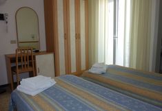 Bedroom 5 Hotel Apis