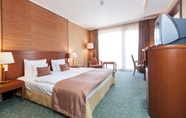 Kamar Tidur 4 Greenfield Hotel Golf & Spa