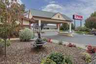 Exterior Red Roof Inn Arcata