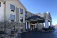 Exterior Quality Inn & Suites Malvern