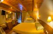 Kamar Tidur 7 Hotel Chris