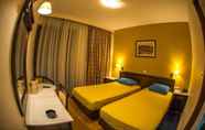 Kamar Tidur 2 Hotel Chris