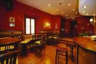Bar, Cafe and Lounge Hotel Montelirio