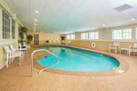 Swimming Pool Best Western York Inn
