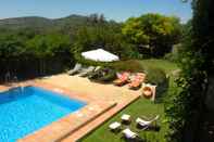 Swimming Pool Hotel Posada de Valdezufre