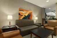 Common Space Embassy Suites by Hilton Dulles North Loudoun