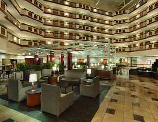 Lobby 2 Embassy Suites by Hilton Dulles North Loudoun