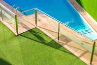 Swimming Pool Hotel Badajoz Center