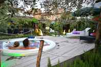 สระว่ายน้ำ Hotel Palazzo del Capitano Wellness & Relais - Luxury Borgo Capitano Collection