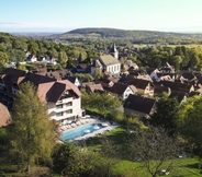 Nearby View and Attractions 2 Hostellerie des Châteaux & Spa