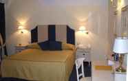 Bedroom 2 Bagni di Pisa Palace & Thermal Spa