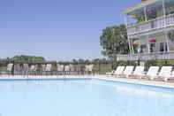 Swimming Pool Sun N Sand Resort