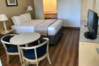 Bedroom Sea-Tac Airport Value Inn