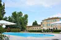 Swimming Pool Best Western Plus Hotel Villa Tacchi