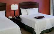 Bedroom 3 Hampton Inn & Suites Texarkana