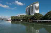 Luar Bangunan Hotel on Devonport